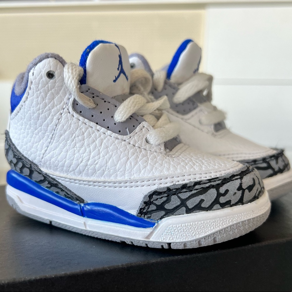 Baby Jordan 3 retro sneakers size 4c white/racer blue black with box
